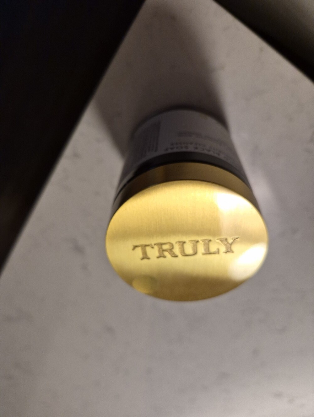TRULY 24K Gold Black Soap Cleanser DEADSTOCK - Picture 2 of 3